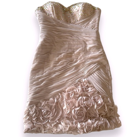 Nude Beige cocktail formal dress strapless mini bodycon jeweled pleated florette - Picture 1 of 11